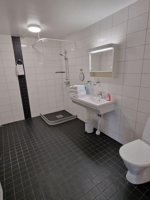 Nr4 Pa Sparet Norrköping Eksteriør bilde